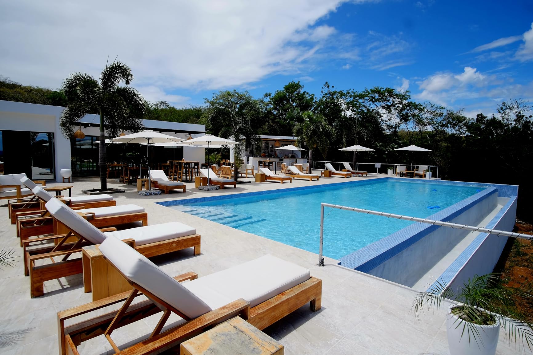 Rokinon 12mm f/2.0 NCS CS Wide Angle Lens for Sony E - Customer Photo 2