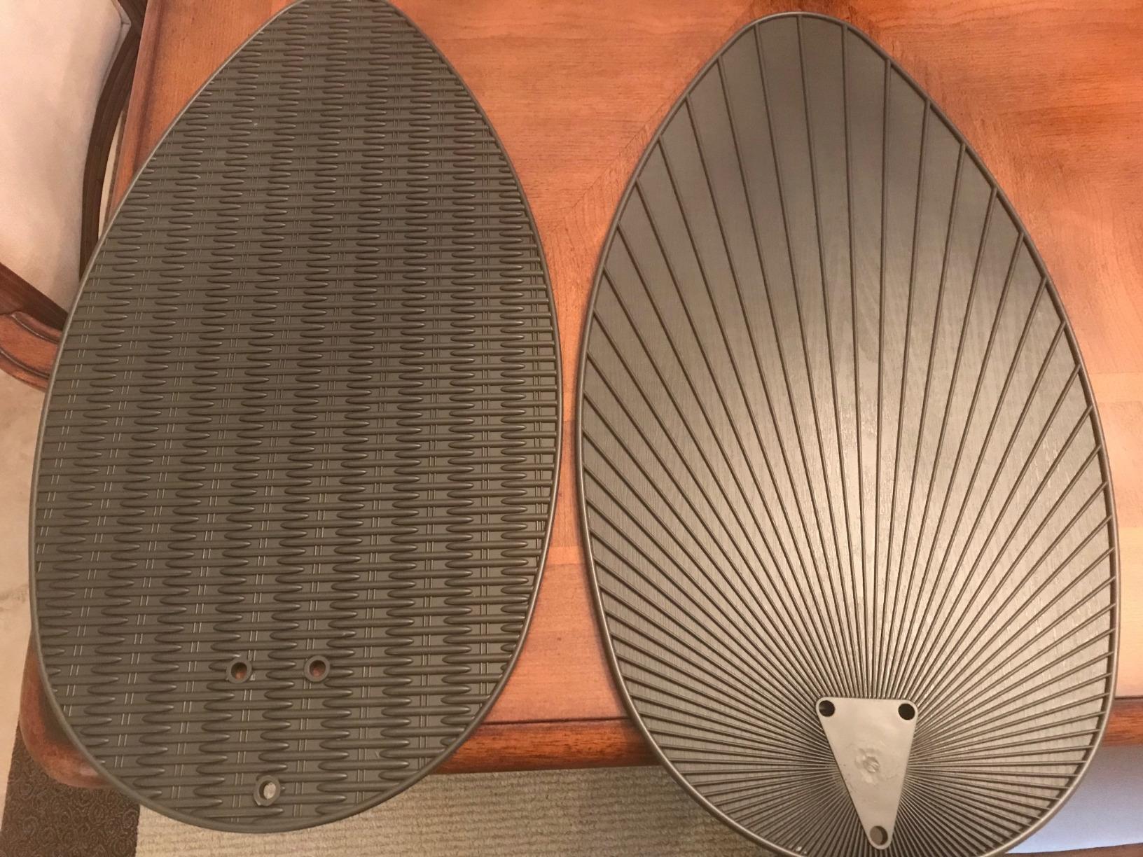 Honeywell Ceiling Fans Palm Island, 52 Inch Tropical Indoor Outdoor Ceiling Fan with No Light, Pull Chain, Dual Mounting Options, 5 Palm Leaf Blades, Wet-Rated - 50207-01 (Bronze) - Customer Photo 1