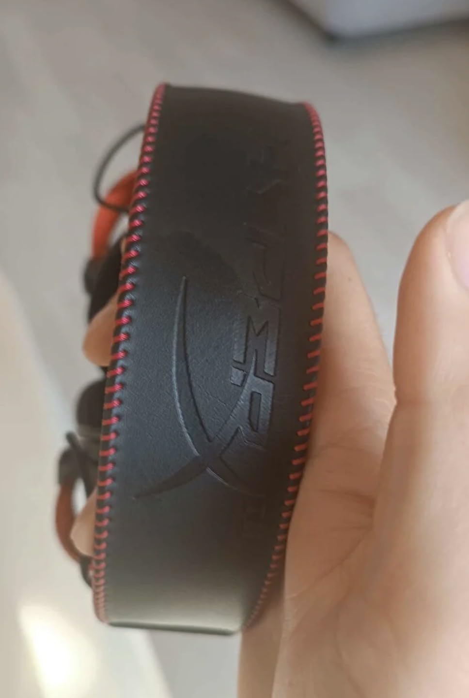 HyperX Cloud II - Gaming Headset, 7.1 Surround Sound, Memory Foam Ear Pads, Durable Aluminum Frame, Detachable Microphone, Works with PC, PS5, PS4, Xbox Series X|S, Xbox One – Red - Customer Photo 2