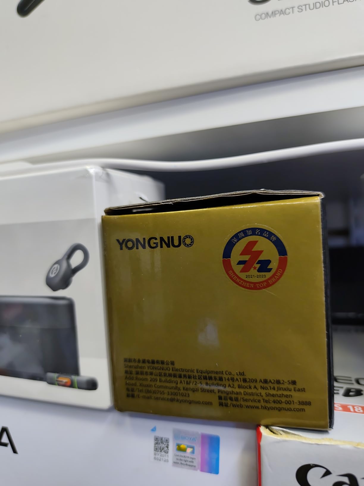 YONGNUO YN35mm F2 Lens 1:2 AF/MF Wide-Angle Fixed/Prime Auto Focus Lens for Canon EF Mount EOS Camera - Customer Photo 1