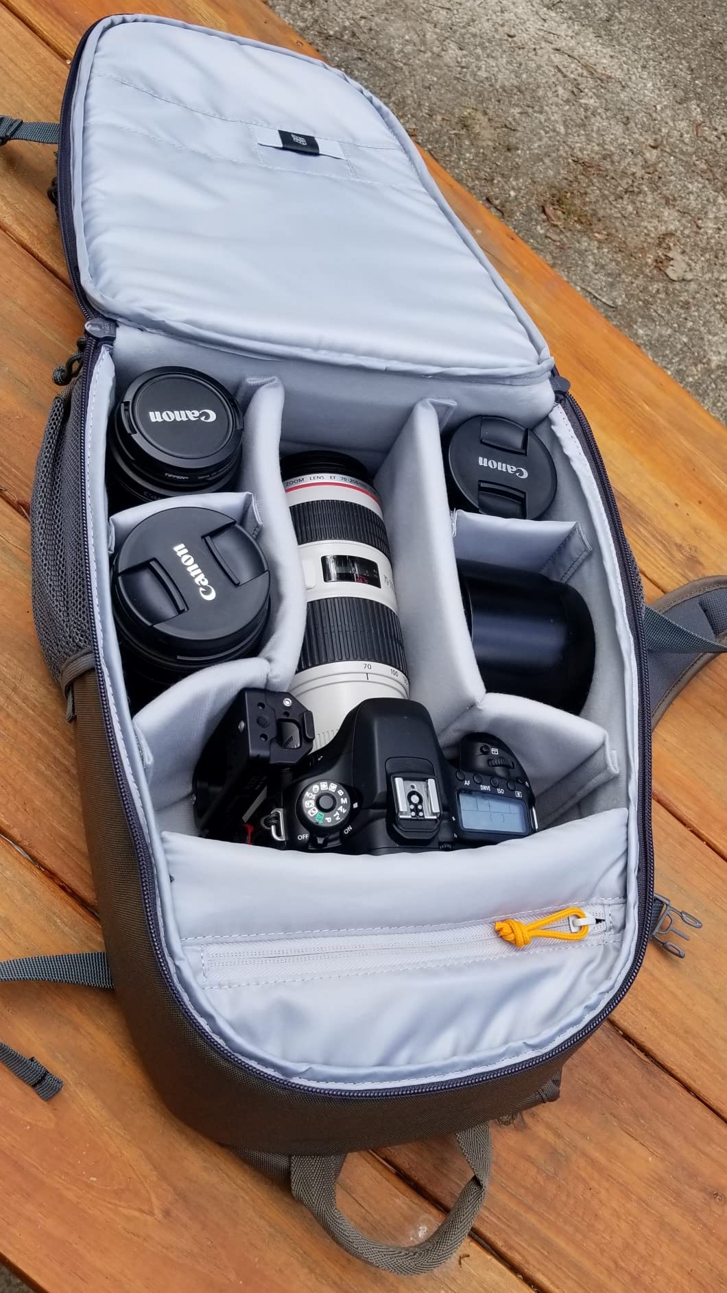 Lowepro Tahoe BP 150, Camera Bag, Lightweight Compact Camera Backpack for Cameras, CSC, DJI Spark Drone, Black, 27.5 x 21.7 x 40.3 cm, Medium LP36892-PWW - Customer Photo 2