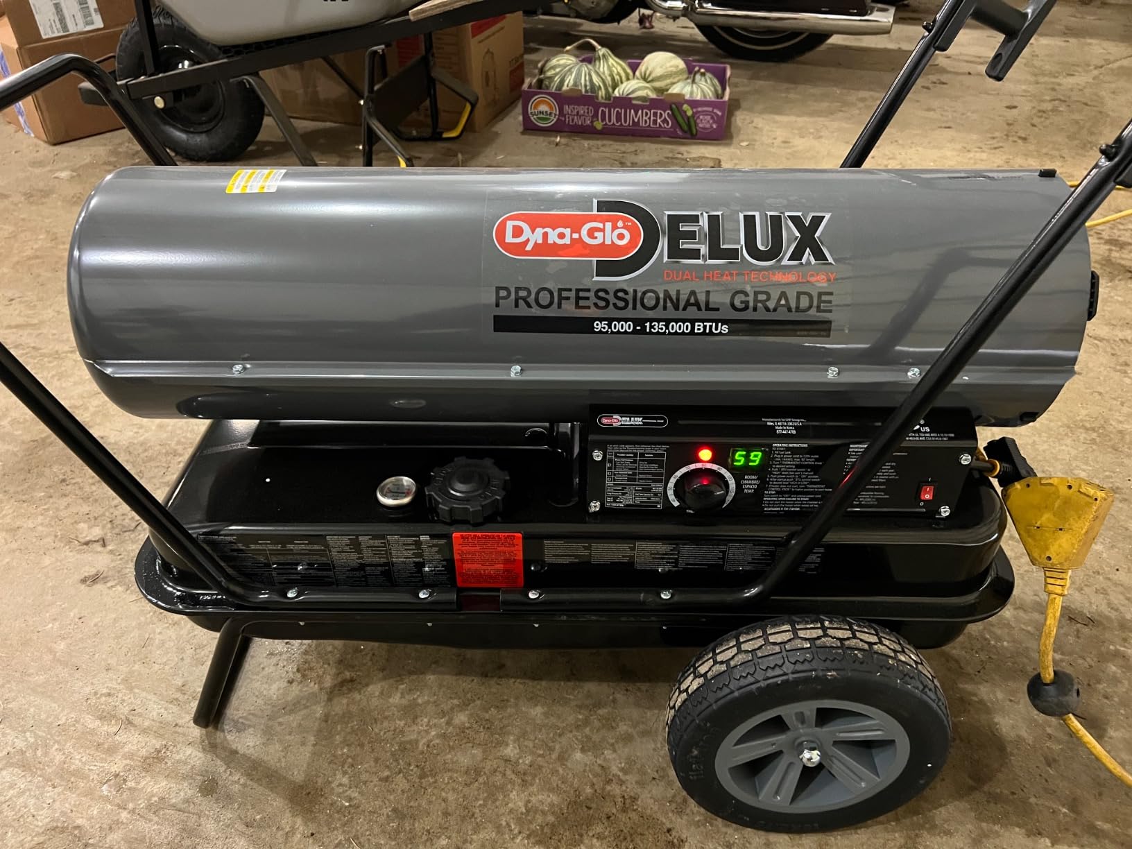 Dyna-Glo Delux KFA80DGD 80,000 BTU Kerosene Forced Air Heater - Customer Photo 1