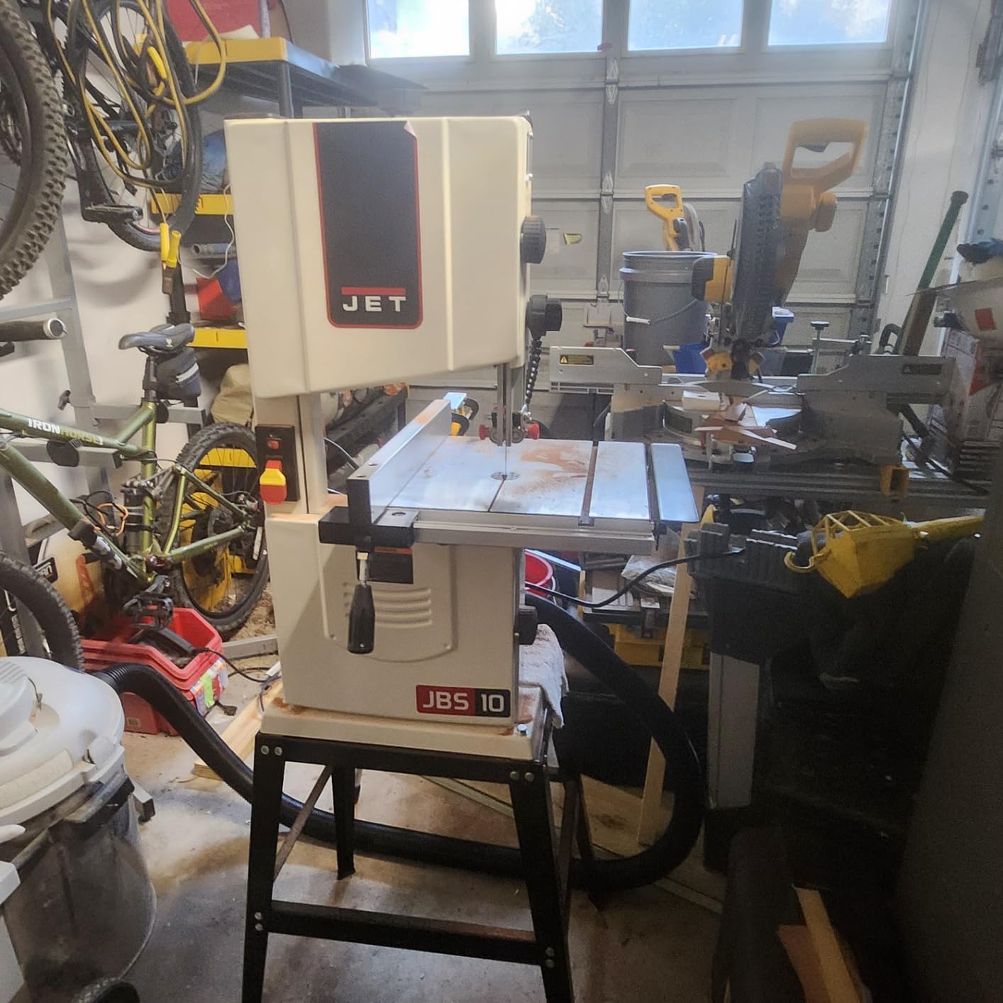 JET 10-Inch Woodworking Bandsaw with Stand, 1/2 HP, 115V 1Ph (Model JWB-10) - Customer Photo 1