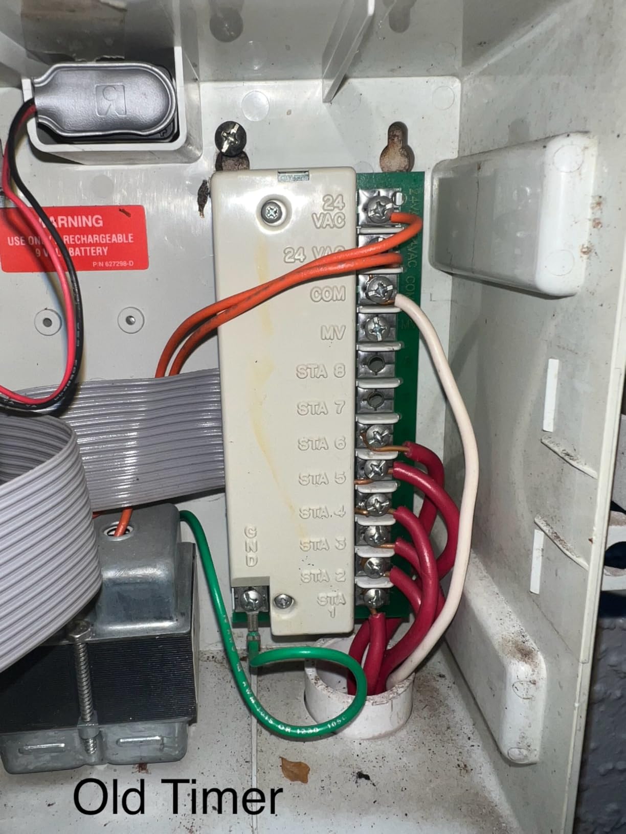 Orbit 57950 B-hyve 12-Zone Smart Indoor/Outdoor Sprinkler Controller - Customer Photo 2