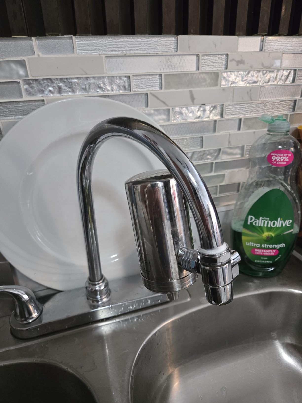 Waterdrop Water Filter for Sink Faucet, NSF Certified Water Purifier, 320 Gallon Tap Water Filter for Kitchen Sink, Reduces Chlorine, Lead-Free Material, Faucet Mount Water Filtration System, 1 Filter - Customer Photo 1