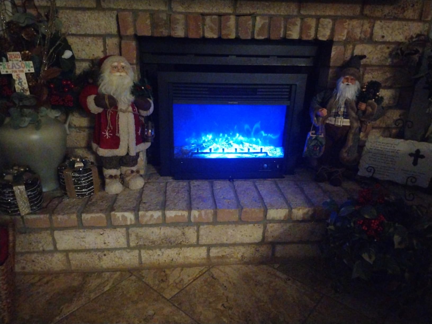 Giantex 28.5 inch Electric Fireplace Insert, Wall Recessed/Mounted, Freestanding Fireplace with Remote Control, 3 Color Adjustable Flames, 2 Modes Heat, 8 H Timer, 5 Brightness Settings, 750/1500W Heater - Customer Photo 1