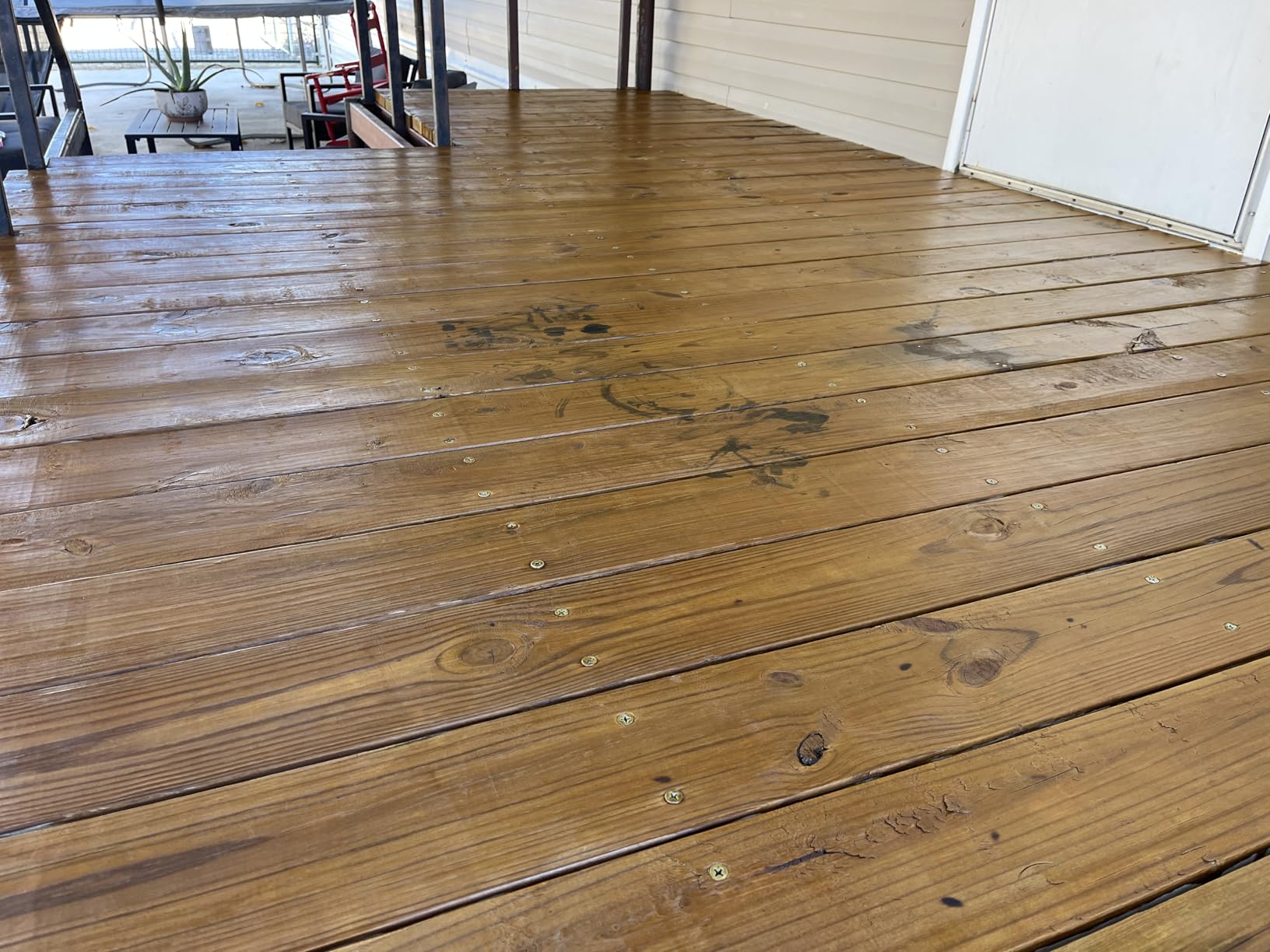 SaverSystems #1 Deck Premium Semi-Transparent Outdoor Wood Stain and Sealer in One - Water Based Wood Stain for Decks, Fences, & Siding - 1 Gallon (Natural) - Customer Photo 4