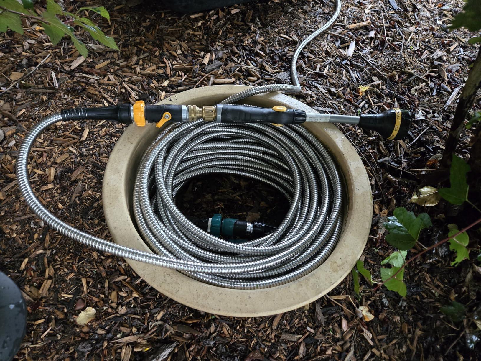 BIONIC STEEL 100 Ft Metal Garden Hose with Sprayer Nozzle, Stainless Steel Heavy Duty - Customer Photo 1