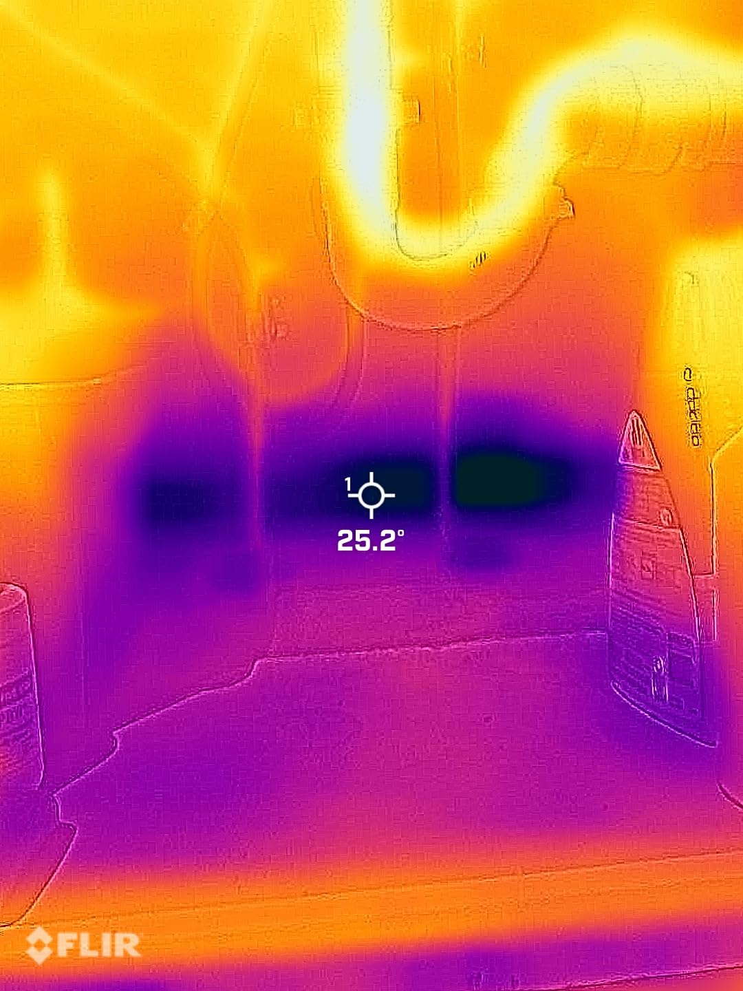 FLIR One - Thermal Imaging Camera for Android Smartphones (USB-C), 240x180 Super Resolution (80x60 Native IR) - Customer Photo 1
