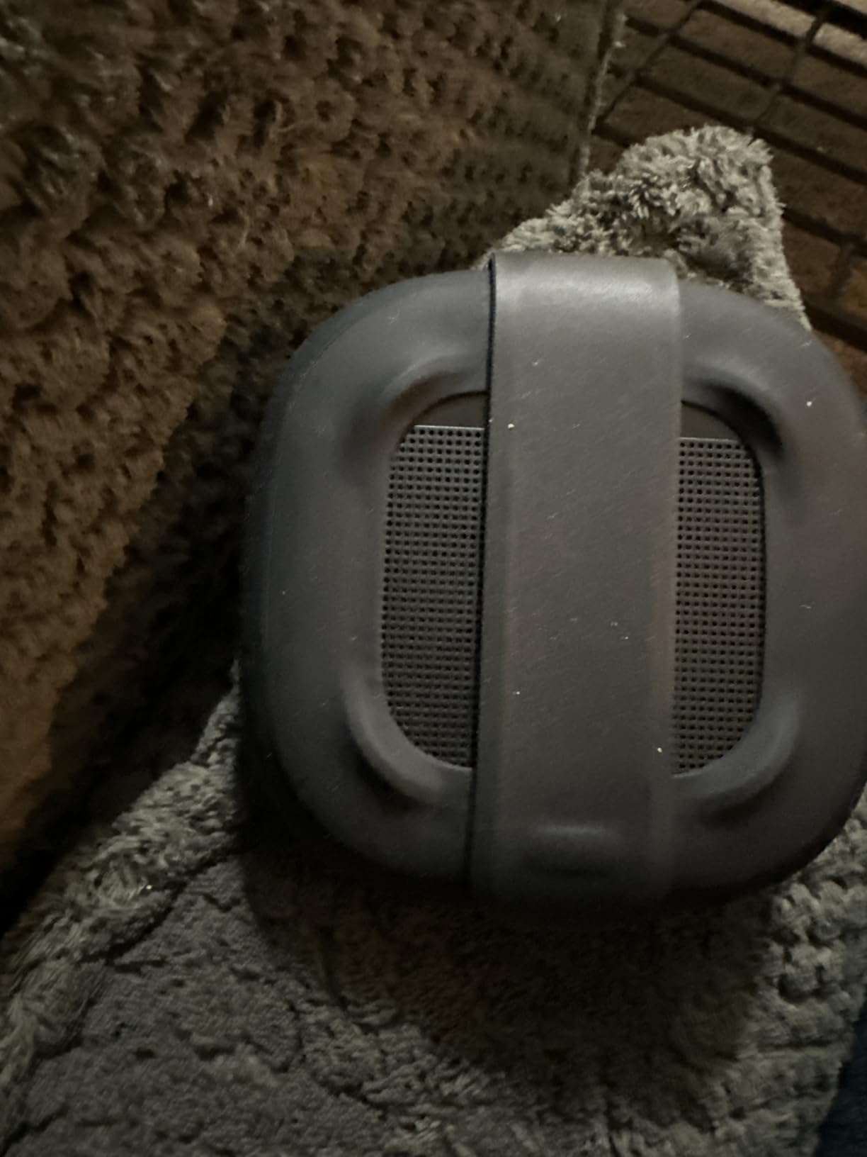 Bose SoundLink Micro Bluetooth Speaker: Small Portable Waterproof Speaker with Microphone, Black - Customer Photo 3