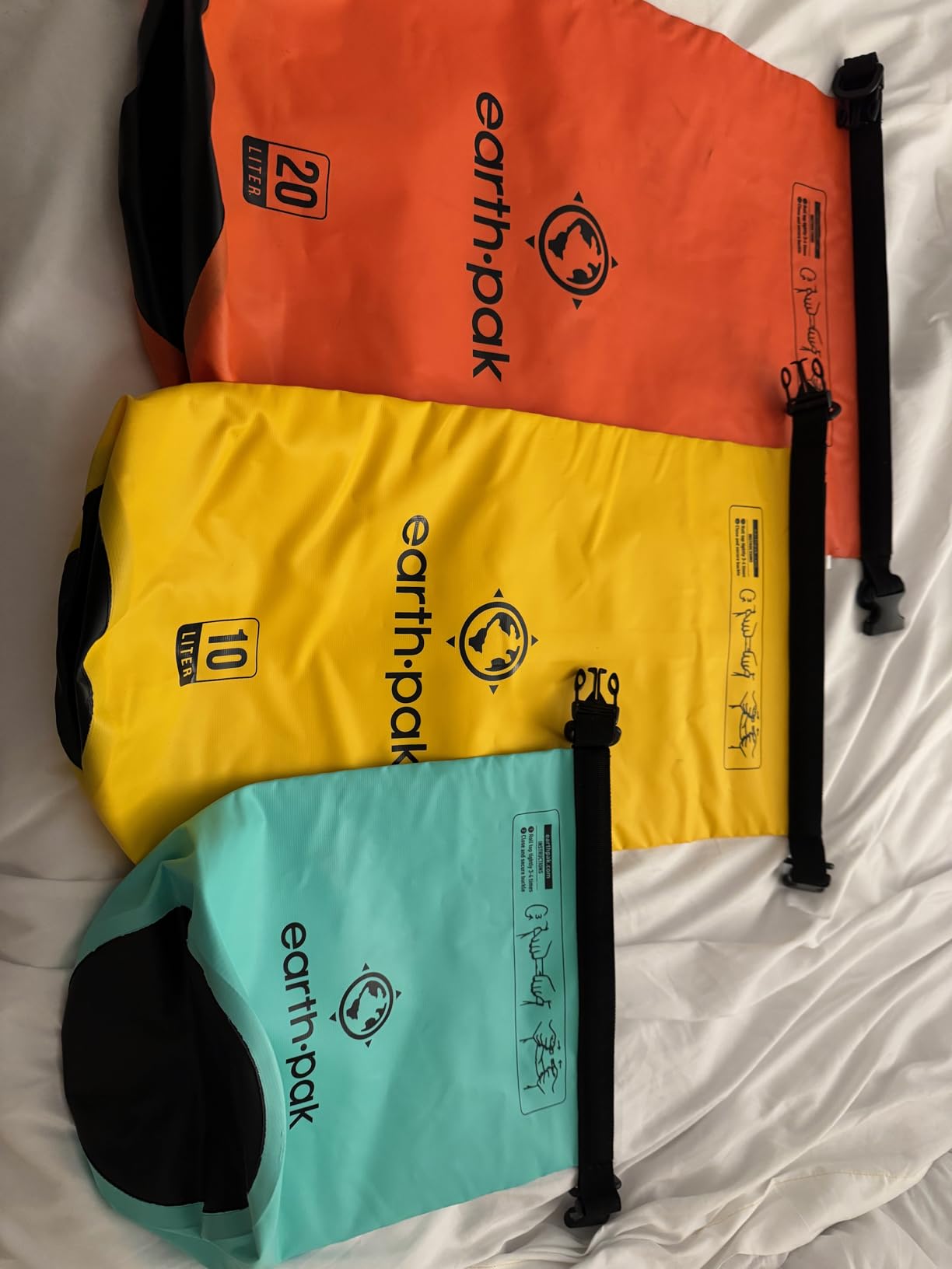 Earth Pak Waterproof Dry Bag - Roll Top Waterproof Backpack Sack Keeps Gear Dry for Kayak with Waterproof Phone Case - Customer Photo 1