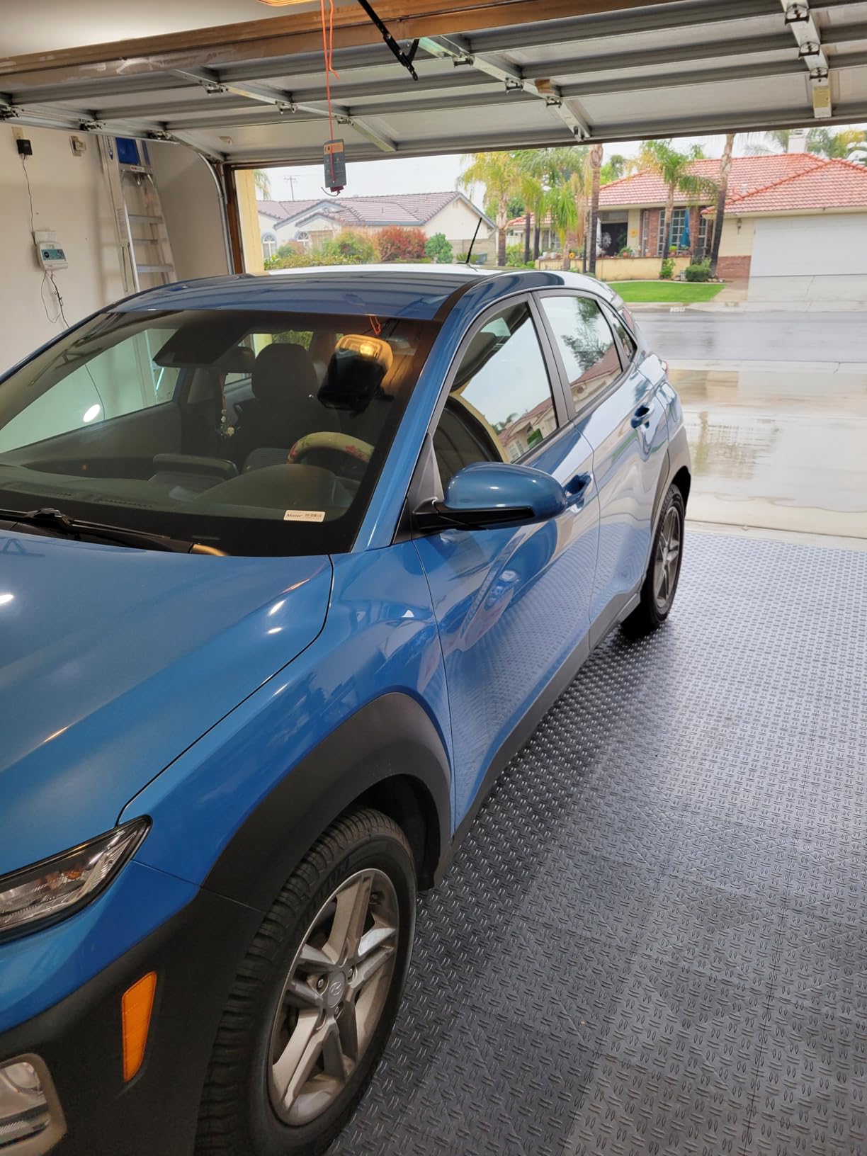 Big Floors GarageTrac Diamond, Interlocking Non-Slip Garage Flooring Tile, Durable, Modular, Heavy-Duty Copolymer, Easy Install (Red, 24 Pack of 12 x 12