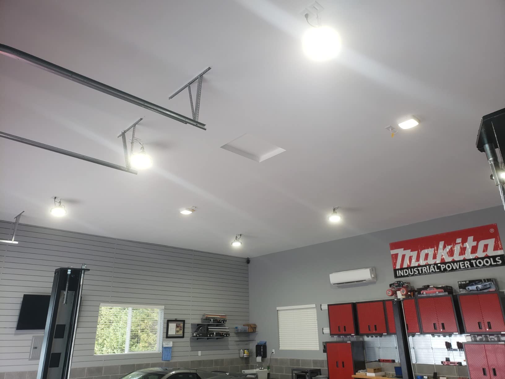 HYPERLITE UFO Led High Bay Light 150W 21,750lm 5000K 1-10V Dimmable High Bay Led Lights UL Listed US Hook 5' Cable Led High Bay Lights Alternative to 650W MH/HPS for Gym Factory Warehouse - Customer Photo 3