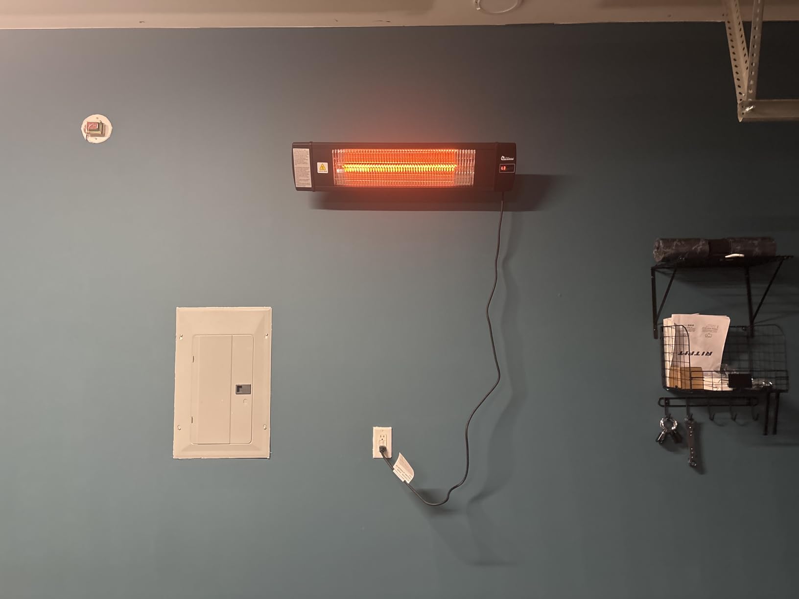 Dr Infrared Heater DR-238 Carbon Infrared Outdoor Heater for Restaurant, Patio, Backyard, Garage, and Decks, Standard, Black - Customer Photo 1