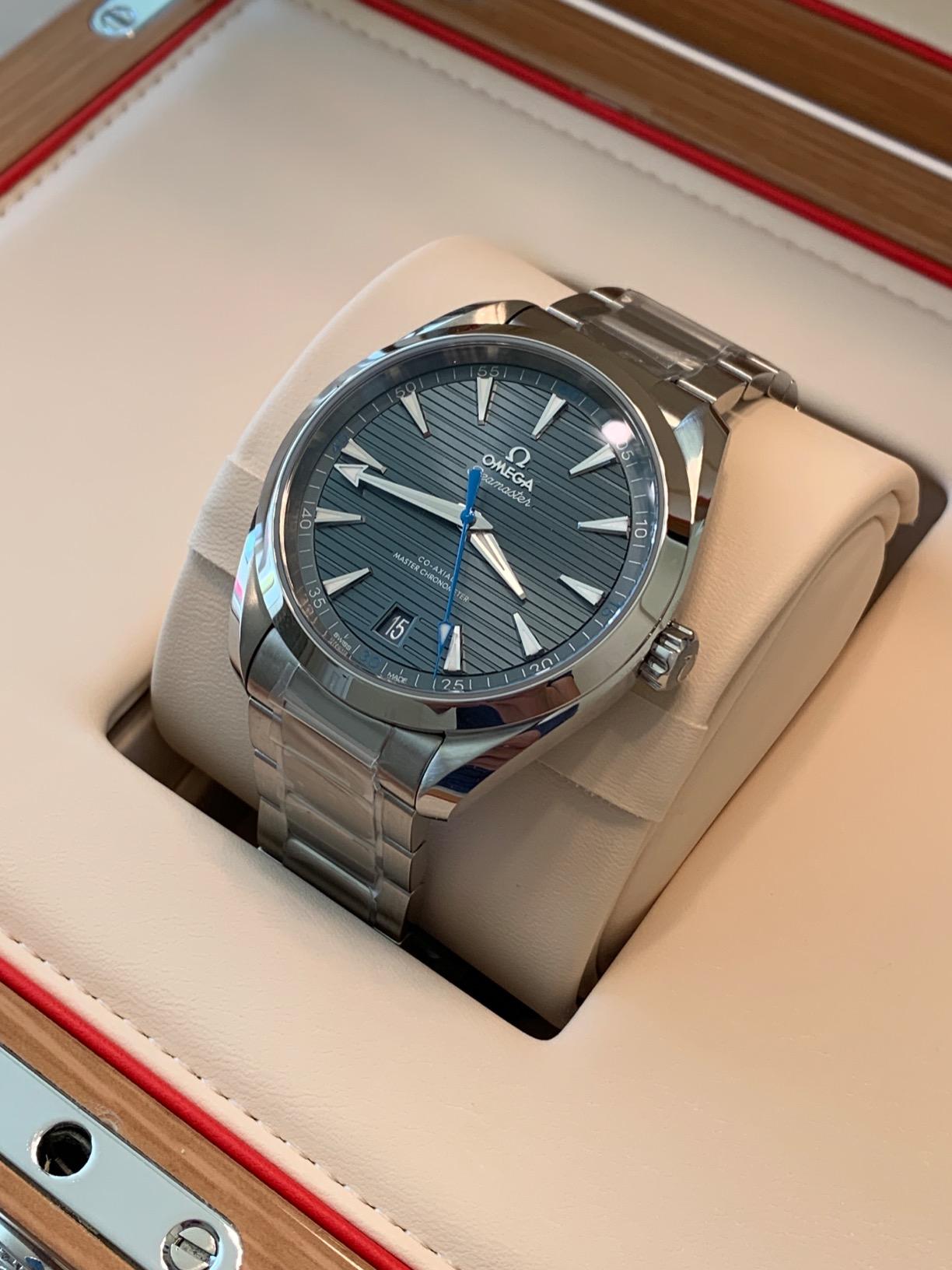 Omega Seamaster Aqua Terra Automatic Men's Watch 220.10.41.21.03.002 - Customer Photo 1