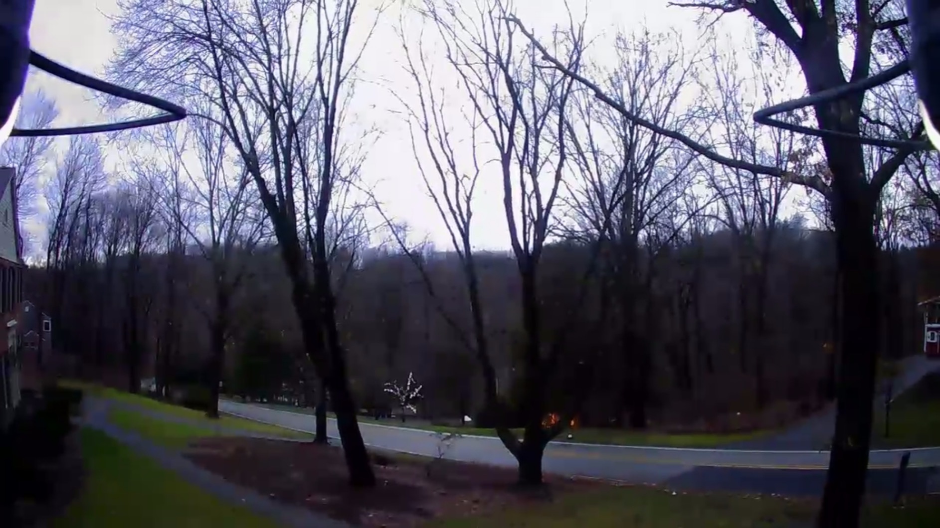 Holy Stone HS110D FPV RC Drone With 1080P HD Camera Live Video 120 Wide Angle WiFi Quadcopter With Gravity Sensor, Voice Control, Gesture Control, Altitude Hold, Headless Mode, 3D Flip RTF 2 Batteries customer photo 1