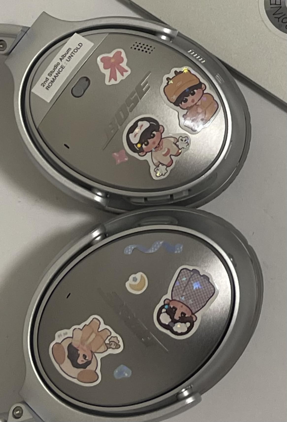 Bose QuietComfort 35 (Series II) Wireless Headphones, Noise Cancelling - Black (Renewed) - Customer Photo 5