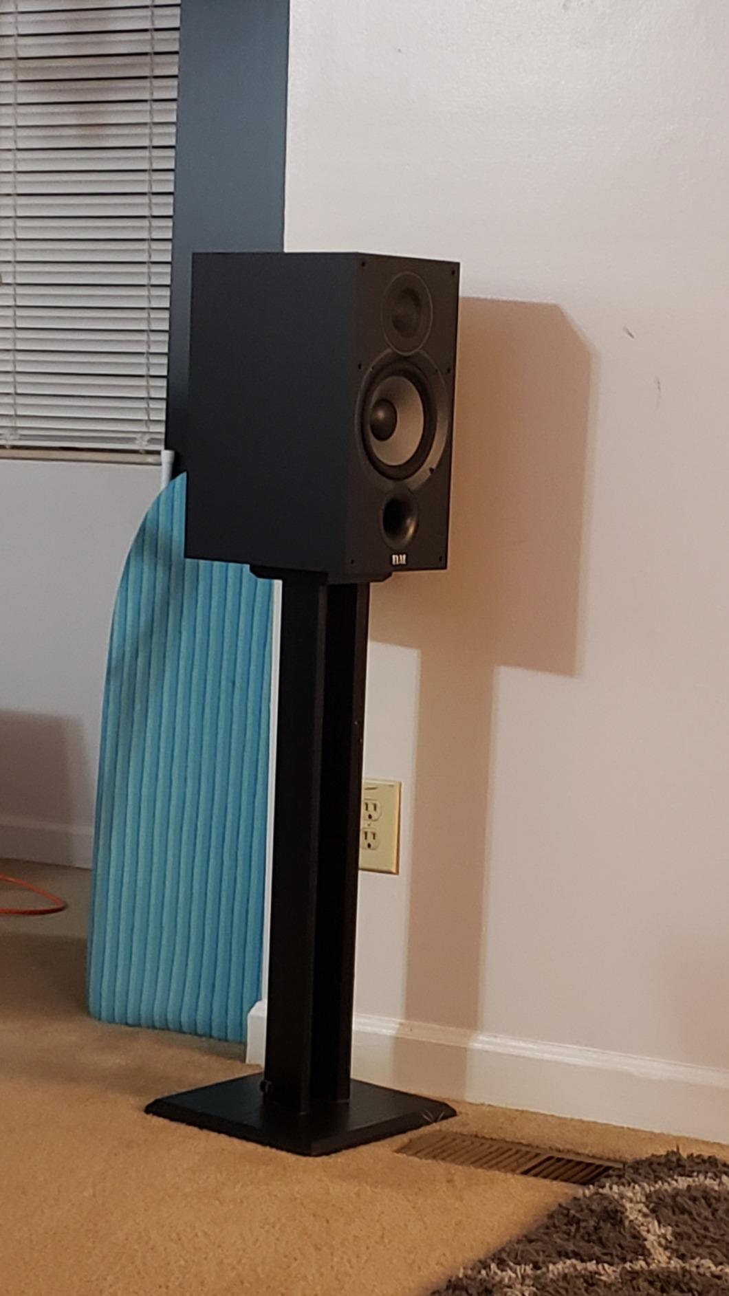 ELAC Debut 2.0 B6.2 Bookshelf Speakers, Black (Pair) - 1