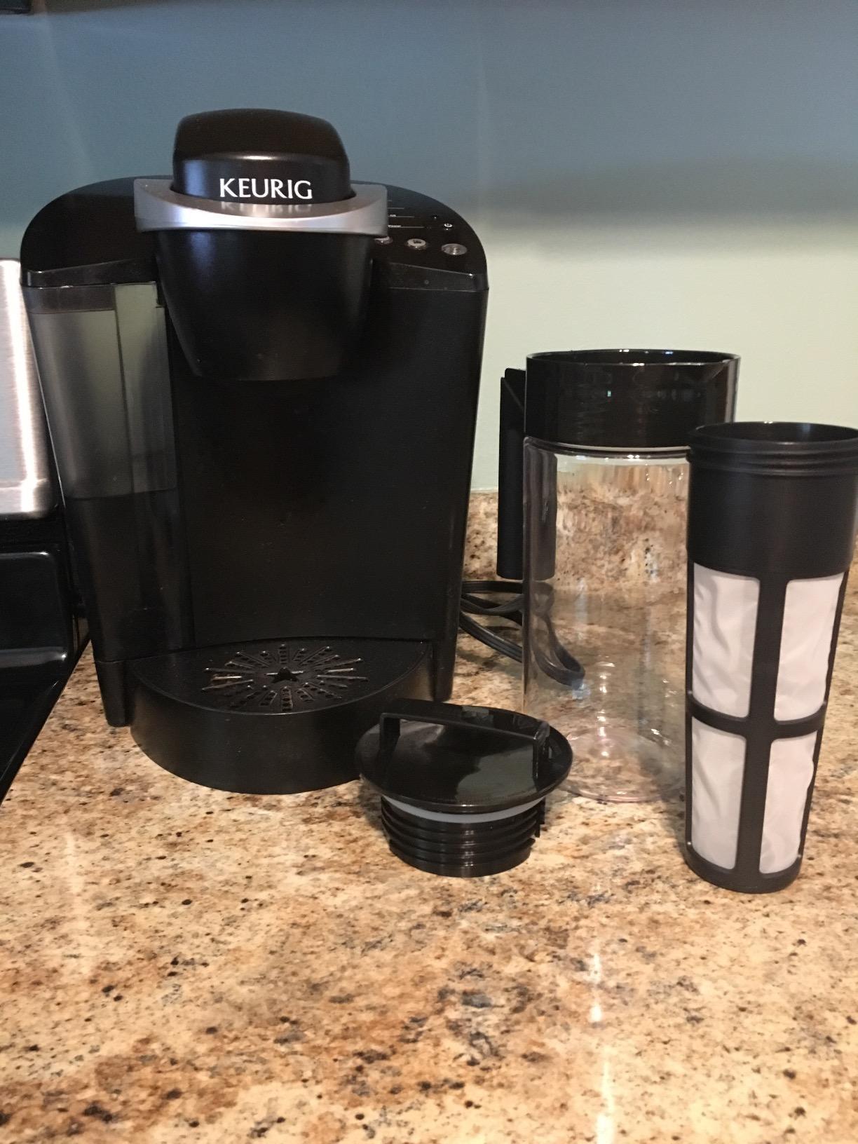 Takeya Tritan Cold Brew Coffee Maker - Airtight Pitcher with Leak-Free Lid - BPA-Free Cold Brew Maker with Silicone Handle - Dishwasher-Safe Pitcher for Homemade Cold Brew - 2 Quart, Black - Customer Photo 2