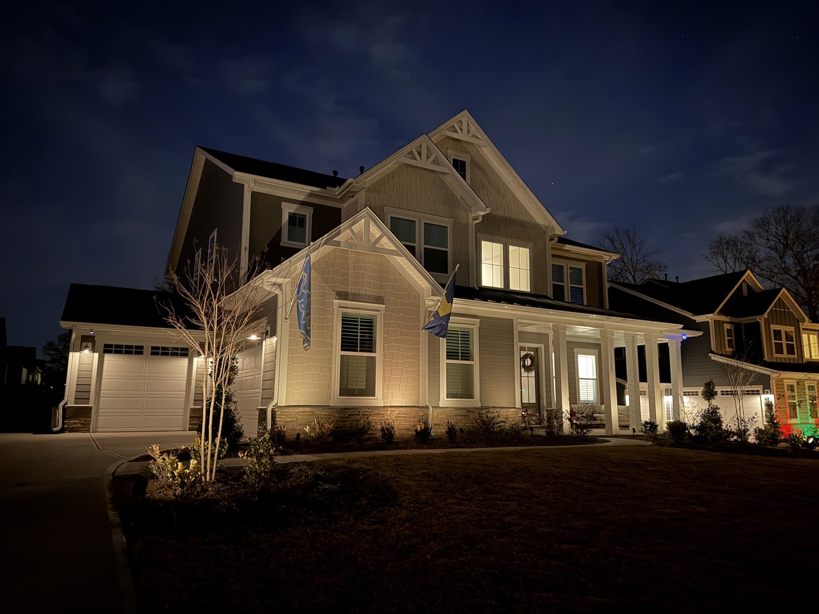 Philips Hue Lily Outdoor Smart LED Spotlight - White & Color Ambiance - Low Voltage Landscape Lighting - 1 Pack - Requires Bridge and Power Supply - Control with App and Voice - Weatherproof - Customer Photo 1