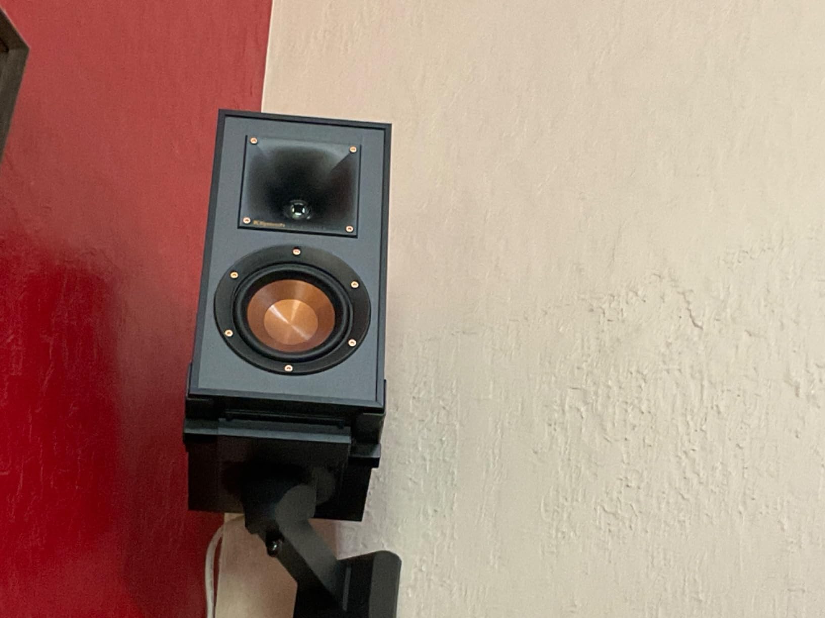 Klipsch R-41M Reference Bookshelf Speakers (Pair), Black - Customer Photo 5