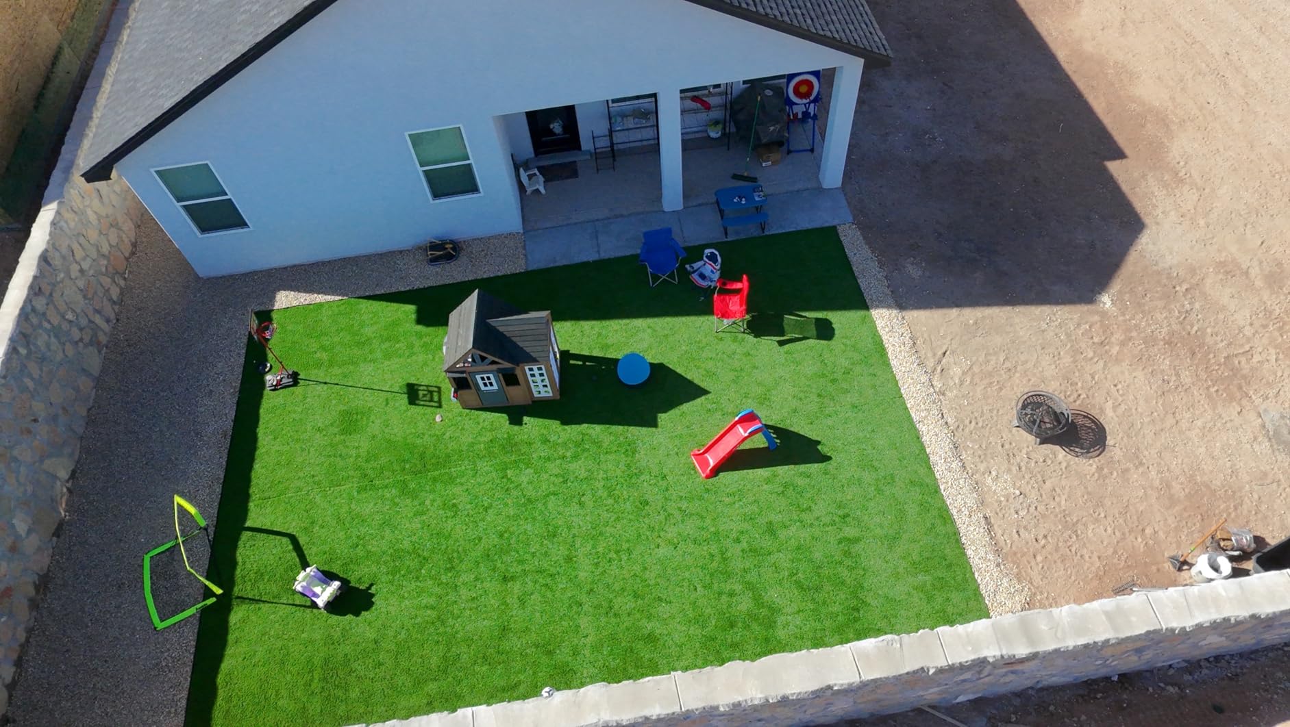 DJI Neo, Mini Drone with 4K UHD Camera for Adults, 135g Self Flying Drone that Follows You, Palm Takeoff, Subject Tracking, QuickShots, Stabilized Video, Built-In Propeller Guard (Controller-Free) - Customer Photo 3