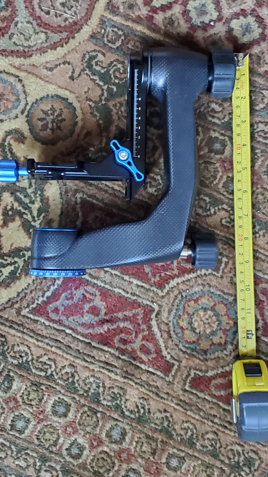 Benro Carbon Fiber Gimbal Head - Professional Lightweight Gimbal Tripod Head with Arca-Swiss Clamp, Pan & Tilt Control, and 66 lb Load Capacity for Telephoto Lenses & Wildlife Photography (GH5C) customer photo 1