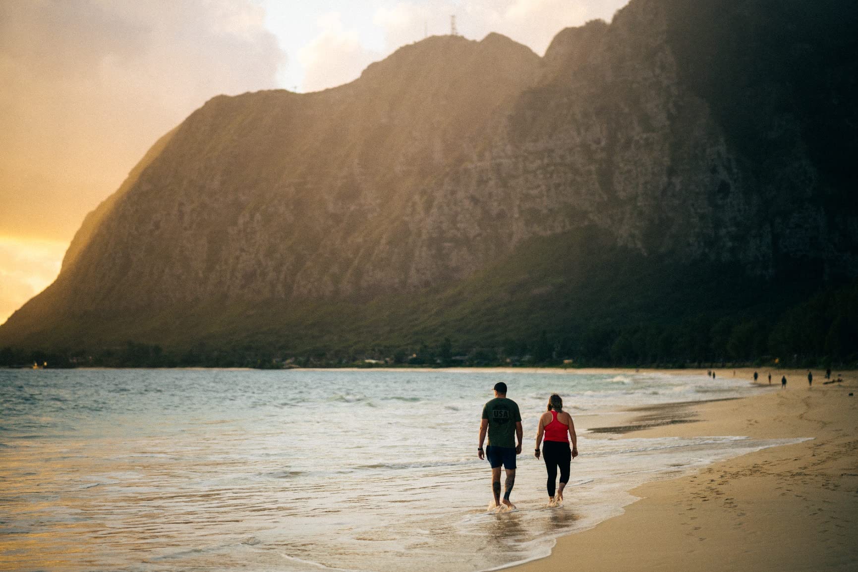 Samyang 85mm F1.4 Auto-Focus Telephoto Lens for Canon EF/EF-S - Full Frame Compatible, Bright F1.4 Aperture, Weather-Sealed Glass, Dual LSM Autofocus, Rounded 9-Blade Diaphragm, 77mm Filter - Customer Photo 1