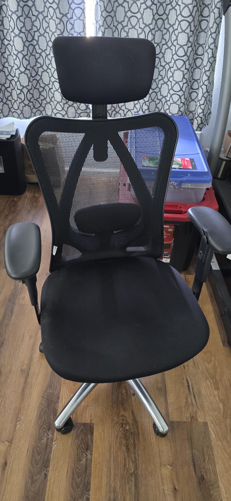 SIHOO M18 Ergonomic Office Chair, High Back Mesh Desk Chair with Adjustable Headrest & Lumbar Support, 330lbs Capacity Computer Chair with 2D Armrests & Wide Cushion, Tilt Lock, for Home Office-Black - Customer Photo 1