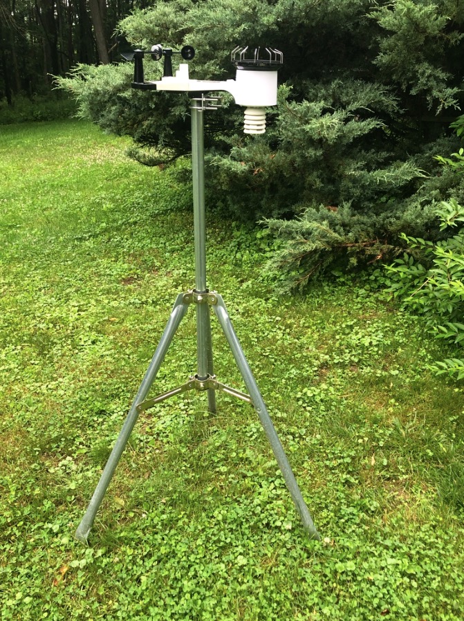 Ambient Weather WS-2000 Smart Weather Station with WiFi Remote Monitoring and Alerts - Customer Photo 3