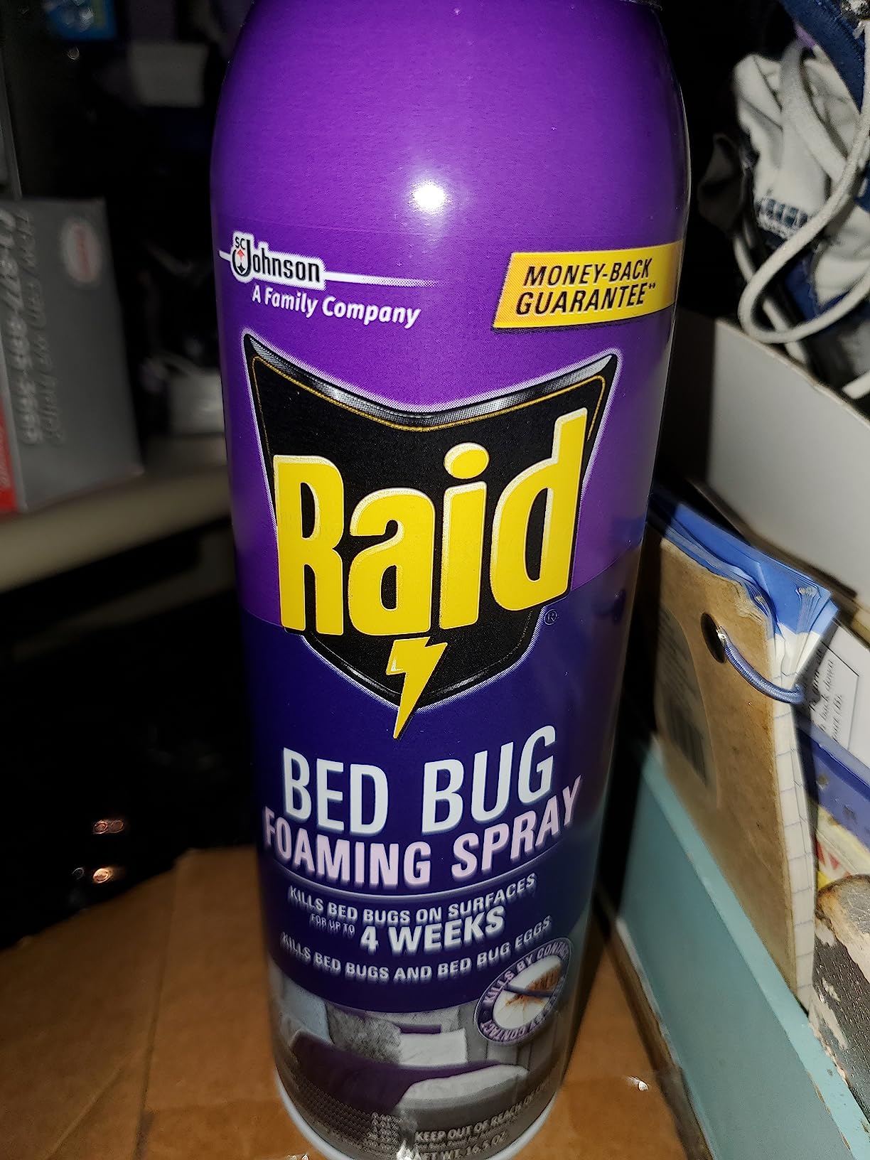 Raid Bed Bug Foaming Spray, Kills Bed Bugs and Their Eggs, for Indoor Use, Non-Staining, Keeps Killing for Weeks, 16.5 oz (Pack of 1) - Customer Photo 2