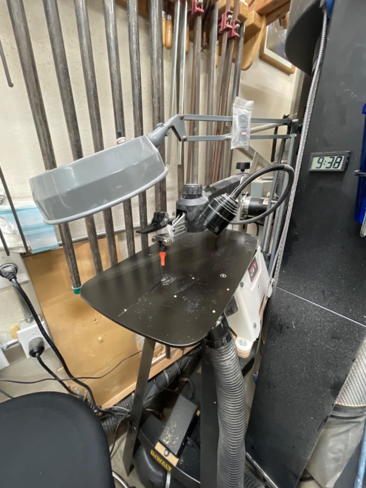 JET 18-Inch Variable-Speed Scroll Saw, 120V 1Ph (JWSS-18B) - Customer Photo 1