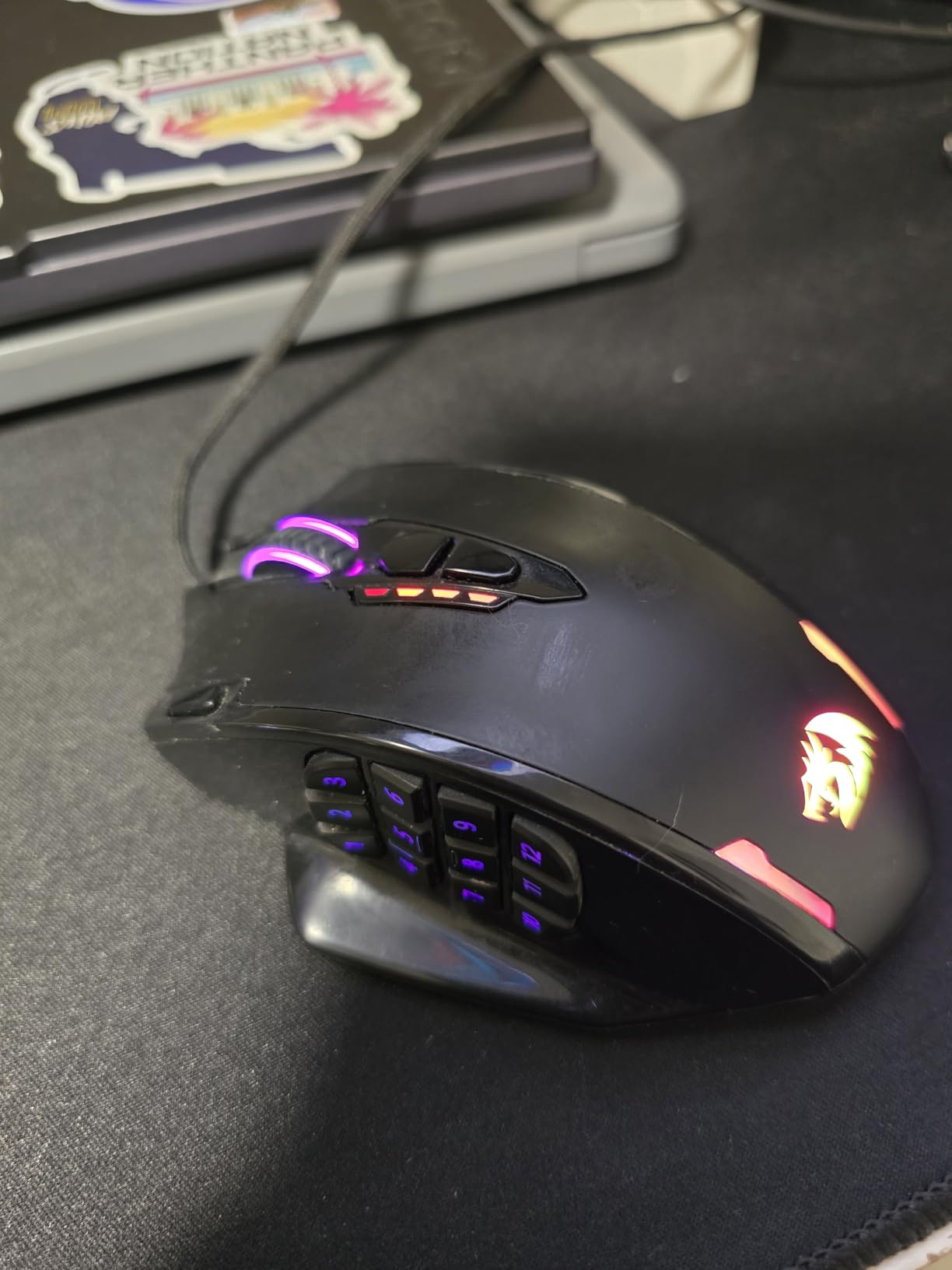 Redragon M908 Impact RGB LED MMO Gaming Mouse with 12 Side Buttons, Optical Wired Ergonomic Mouse with Max 12,400DPI, High Precision, 18 Programmable Macro Shortcuts, Comfort Grip - Customer Photo 2