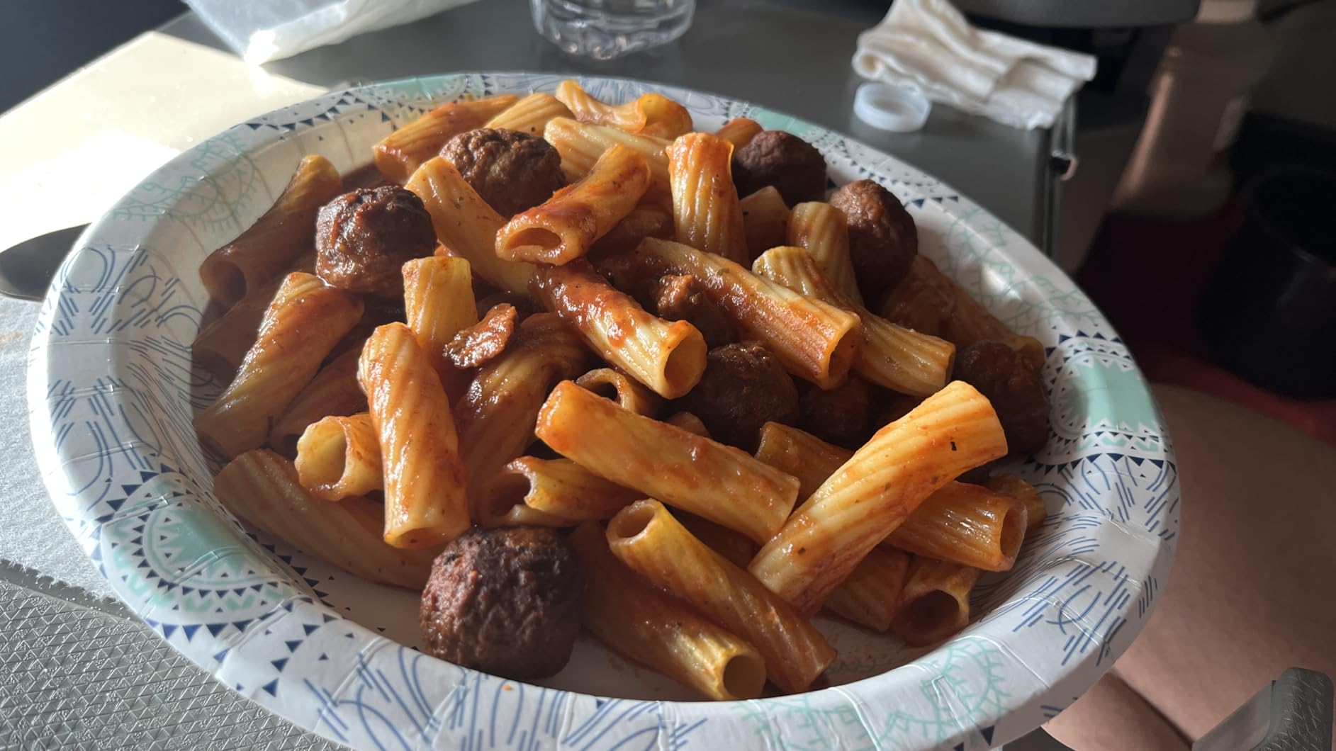 BLACK+DECKER EM720CB7 Digital Microwave Oven with Turntable Push-Button Door, Child Safety Lock, 700W, Stainless Steel, 0.7 Cu.ft - Customer Photo 2