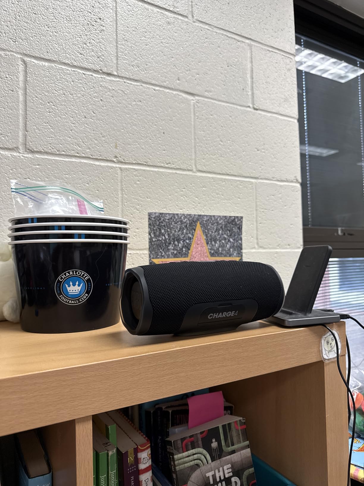 JBL Charge 4 - Waterproof Portable Bluetooth Speaker - Black - Customer Photo 1