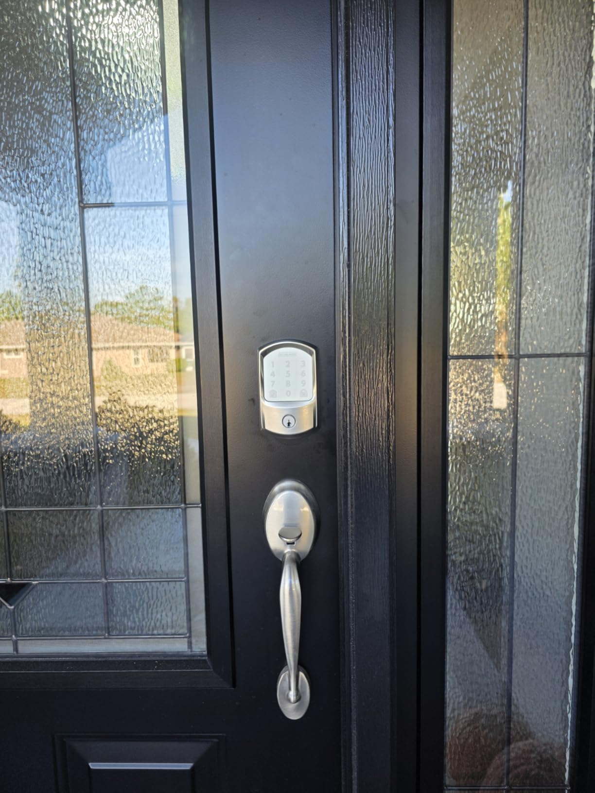 Schlage Encode Smart WiFi Deadbolt Lock for Front Door - Keyless Entry with App or Touchscreen - Works with Alexa, Hey Google, & Airbnb - Create Codes for Guests - Matte Black - Customer Photo 2