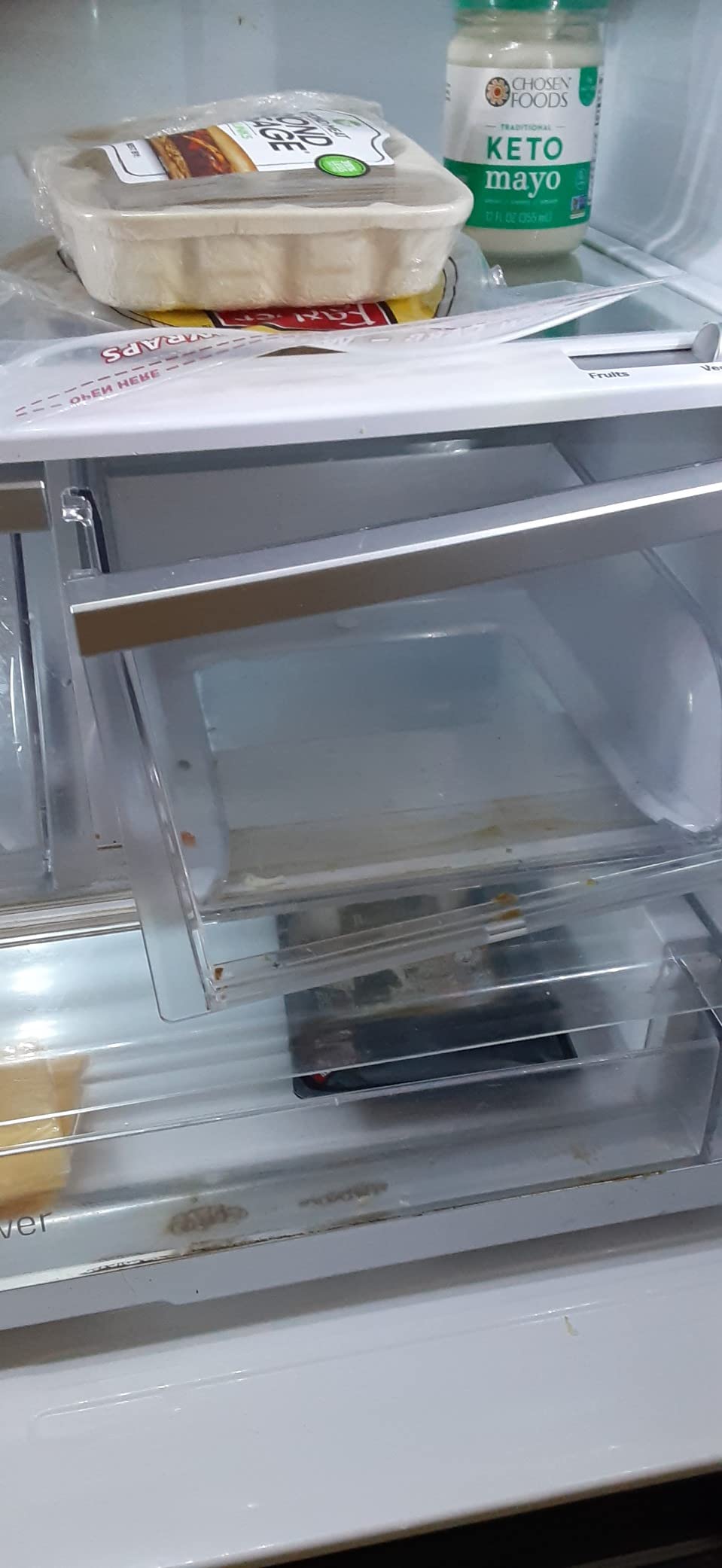 LG LFDS22520S - Refrigerator/Freezer - French Door Bottom Freezer with Water Dispenser - Width: 29.8 in - Depth: 35.5 in - Height: 68.5 in - 21.8 cu. ft - Stainless Steel - Customer Photo 2