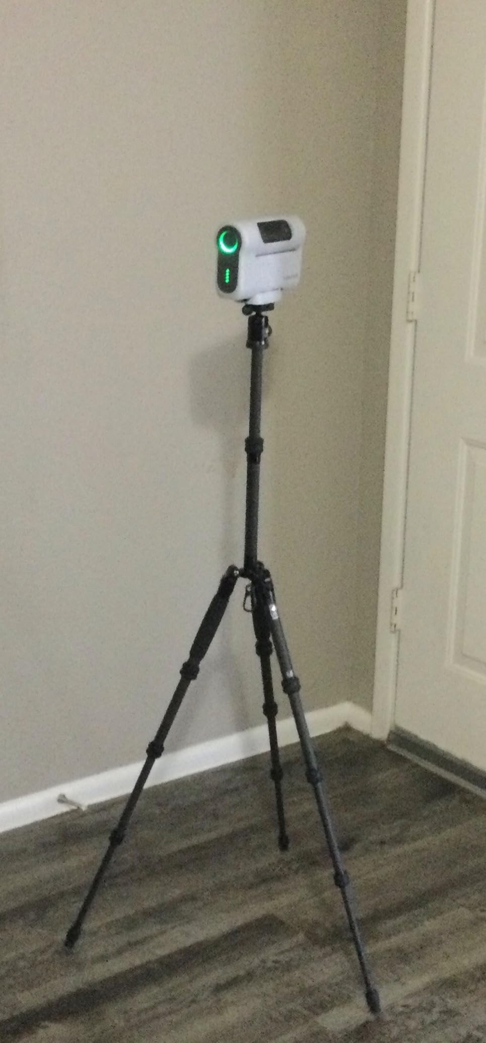 Compact Traveler 5C Tripod 54.3 inches Lightweight Carbon Fiber Travel Tripod for Camera with 360° Panorama Ball Head for Arca Swiss Quick Release Plate, Max Load 8.8lbs customer photo 1