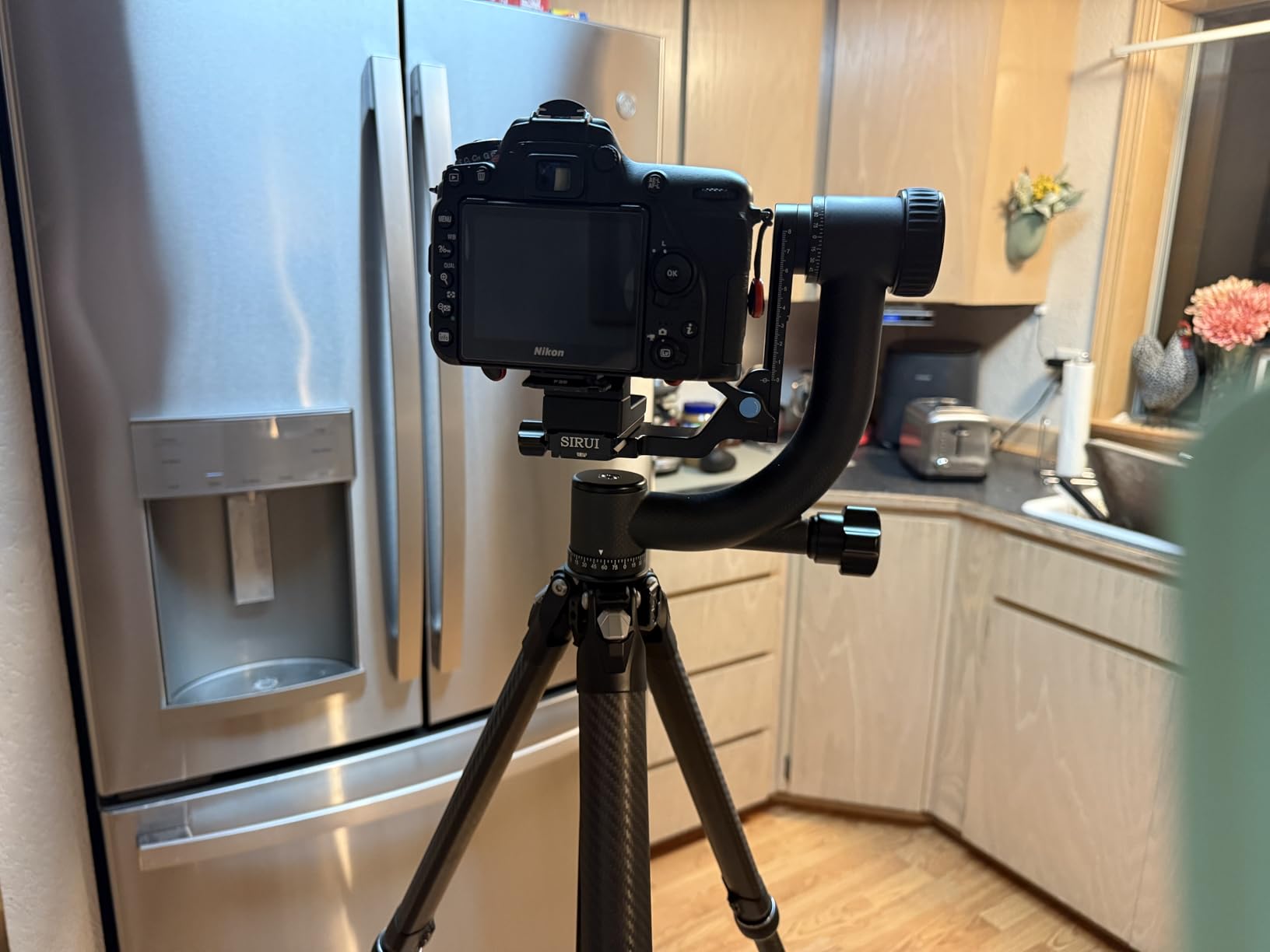 SIRUI PH-Series Carbon Fiber Gimbal Head (PH-10) - Customer Photo 3
