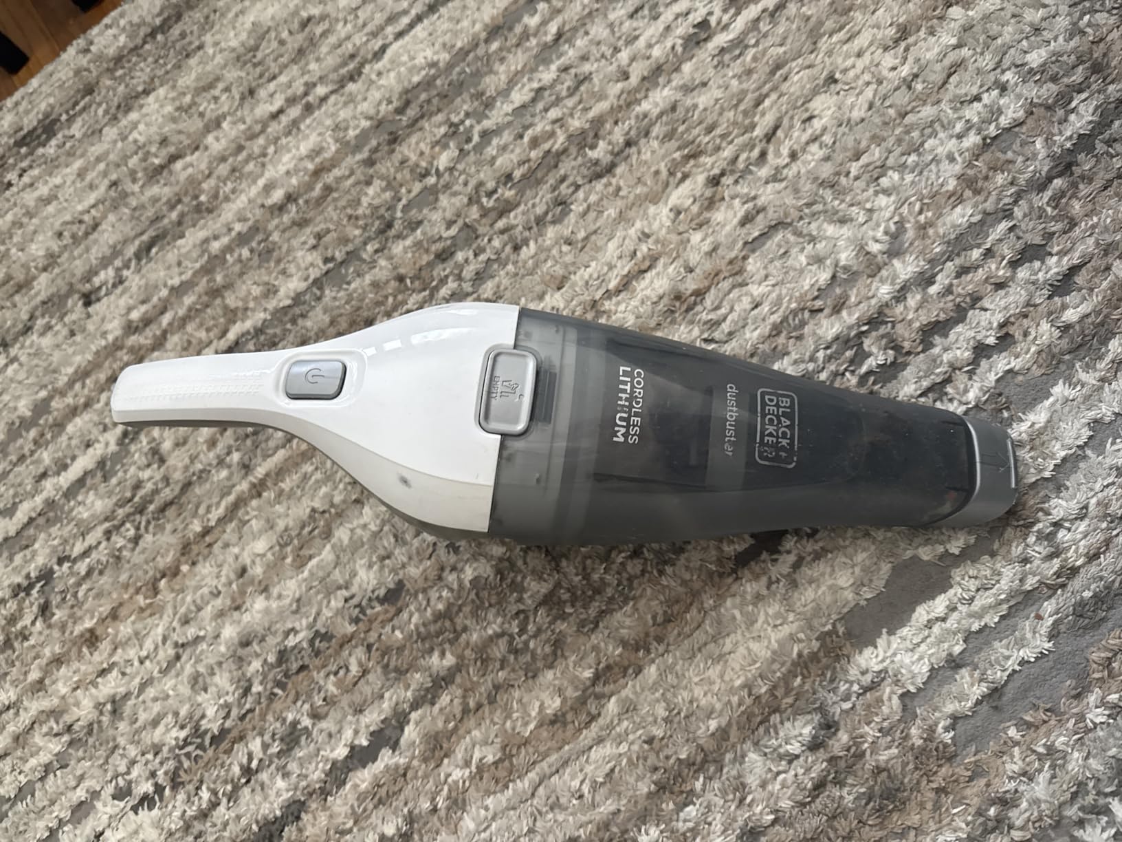 BLACK+DECKER dustbuster Cordless Handheld Vacuum, Portable Car Vacuum Cordless Rechargeable, Wall Mount, Strong Suction QuickClean (HNVC215B10) - Customer Photo 1