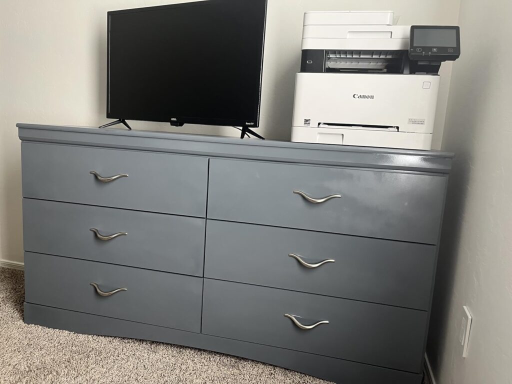 10 Best Spray Paints for Furniture