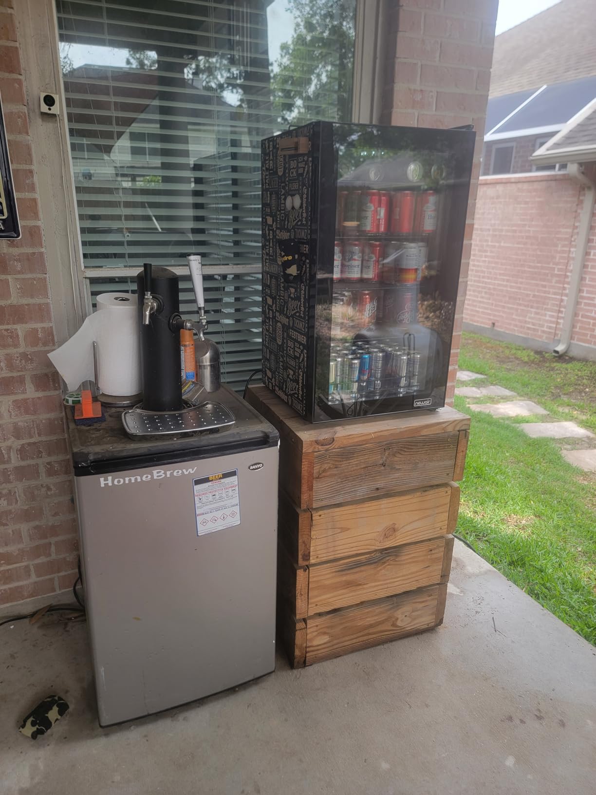 NewAir 126 Can Beverage Refrigerator | Freestanding Mini Fridge for Home Bar or Office | SplitShelf Storage, 32°F Cooling & LED Lighting | 'Beers of the World' Design - Customer Photo 2