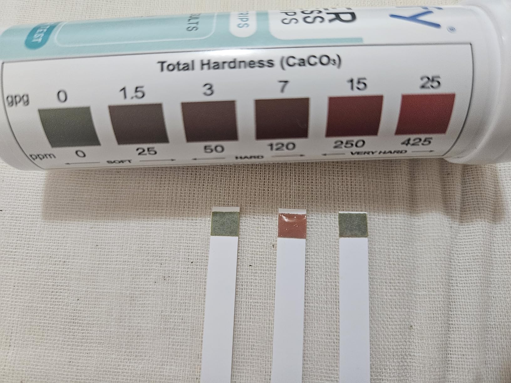 PUR Plus Vertical Faucet-Mount Water Filtration System, Lead-Reducing Filter, Easy Installation, 100-Gallon Capacity, Compatible with External Aerators, Grey - Customer Photo 1