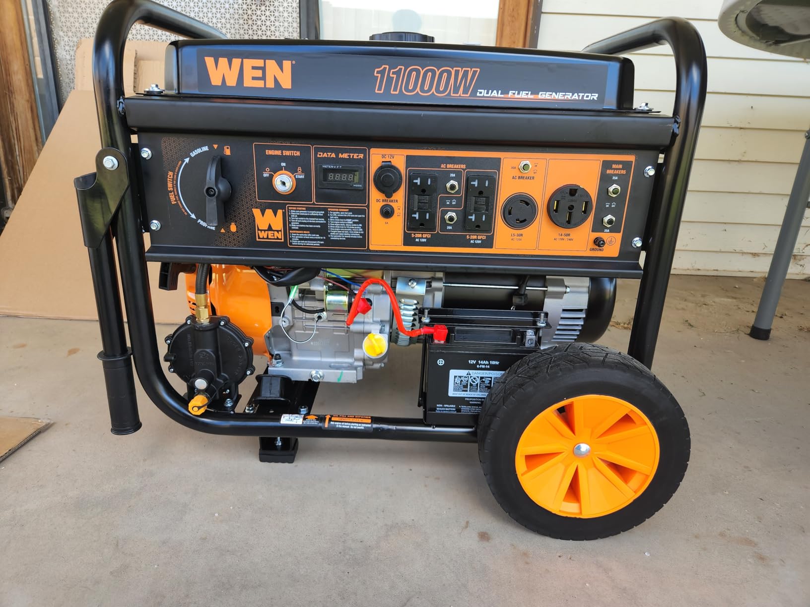 WEN 11,000-Watt 120V/240V Dual Fuel Portable Generator with Wheel Kit and Electric Start (DF1100T) - Customer Photo 1