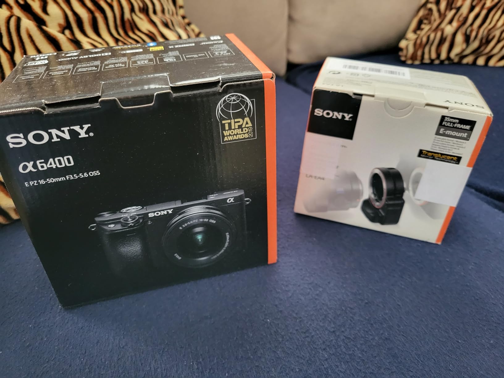 Sony Alpha a6400 Mirrorless Camera: Compact APS-C Interchangeable Lens Digital Camera with Real-Time Eye Auto Focus, 4K Video, Flip Screen & 16-50mm Lens - E Mount Compatible - ILCE-6400L/B, Black - Customer Photo 1