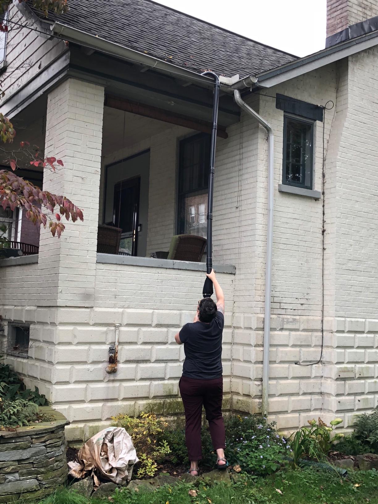 Worx Gutter Cleaning Kit with 11 Inch Tubes for Worx Leaf Blowers, WA4094 - Customer Photo 1