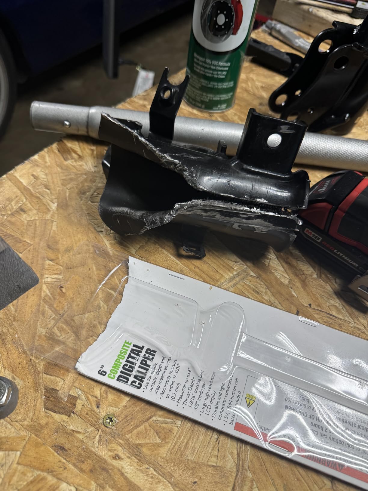 AVID POWER Angle Grinder, 7.5-Amp 4-1/2 inch Electric Grinder Power Tools with Grinding and Cutting Wheels, Flap Disc and Auxiliary Handle for Cutting, Grinding, Polishing and Rust Removal - Red - Customer Photo 2