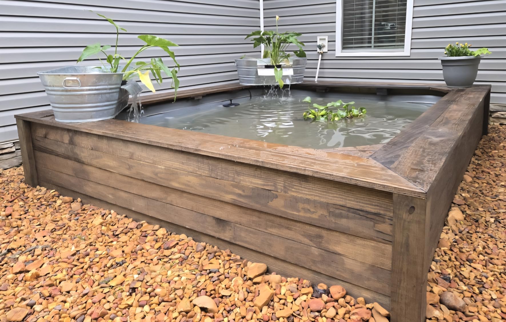 VIVOHOME Electric 100W 1600GPH Submersible Water Pump for Koi Pond Pool Waterfall Fountains - Customer Photo 1