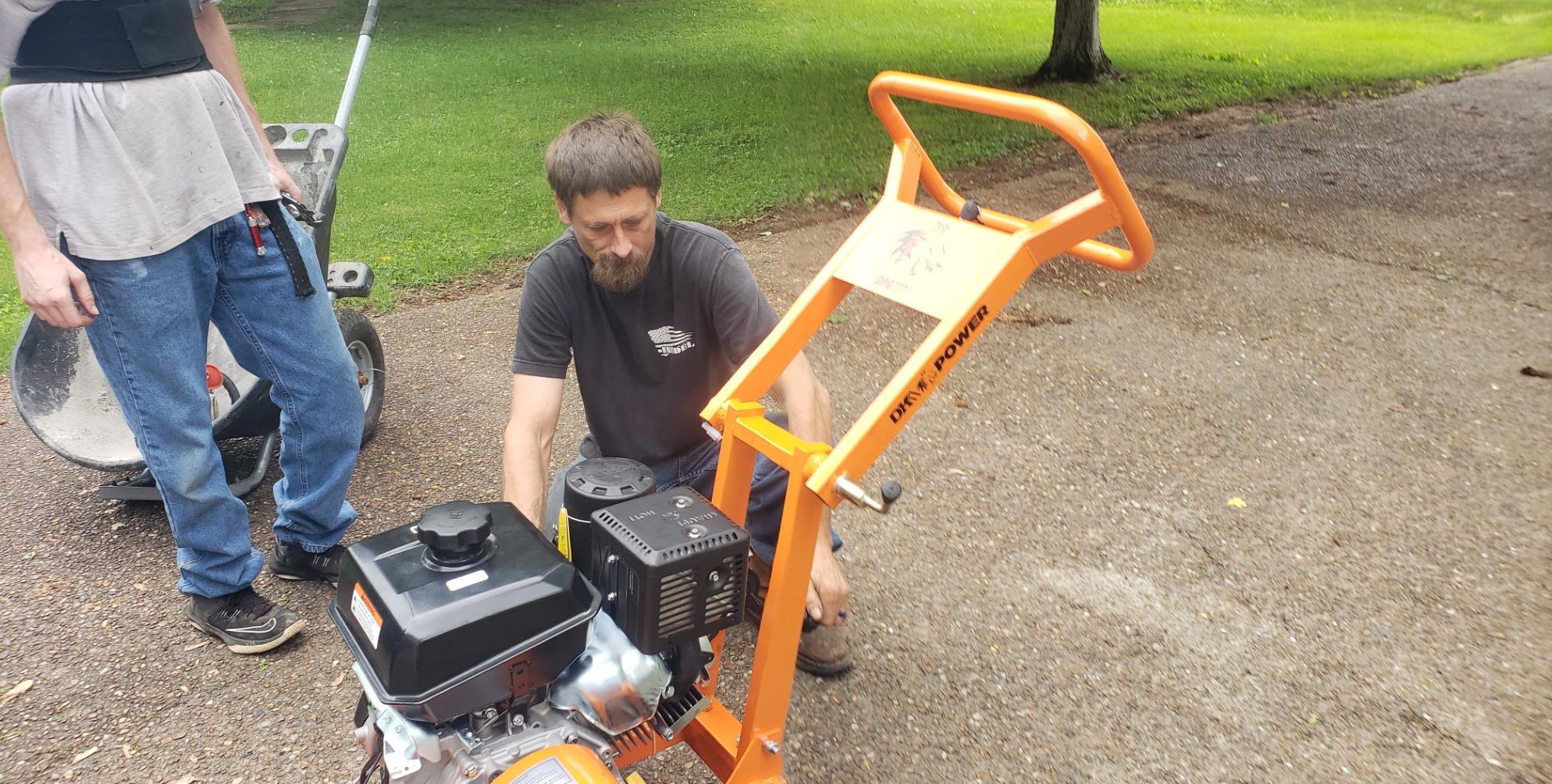 DK2 OPG777 12 in. 14 HP Stump Grinder with CH440 Command PRO Commercial Gas Engine customer photo 2