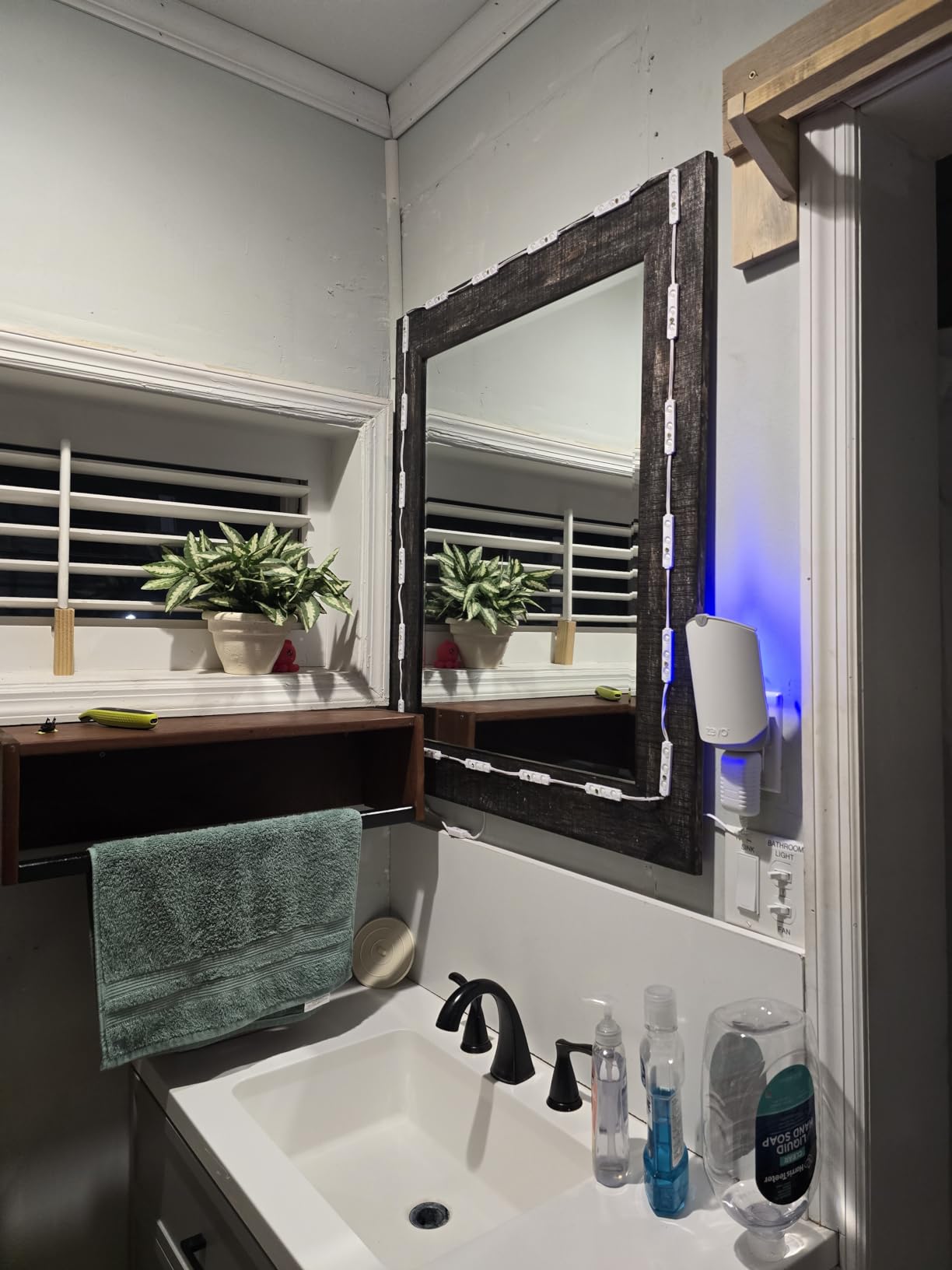 Led Vanity Mirror Lights, Hollywood Style Vanity Make Up Light, 10ft Ultra Bright White LED, Dimmable Touch Control Lights Strip, for Makeup Vanity Table & Bathroom Mirror - Customer Photo 1